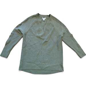Athleta Hanover V-Neck Olive Green Size M Merino Wool Blend Sweater